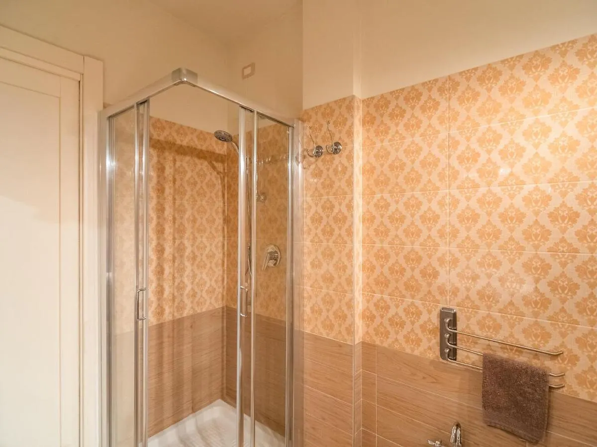 Belvilla By Oyo Casa Giada Marone 0*,